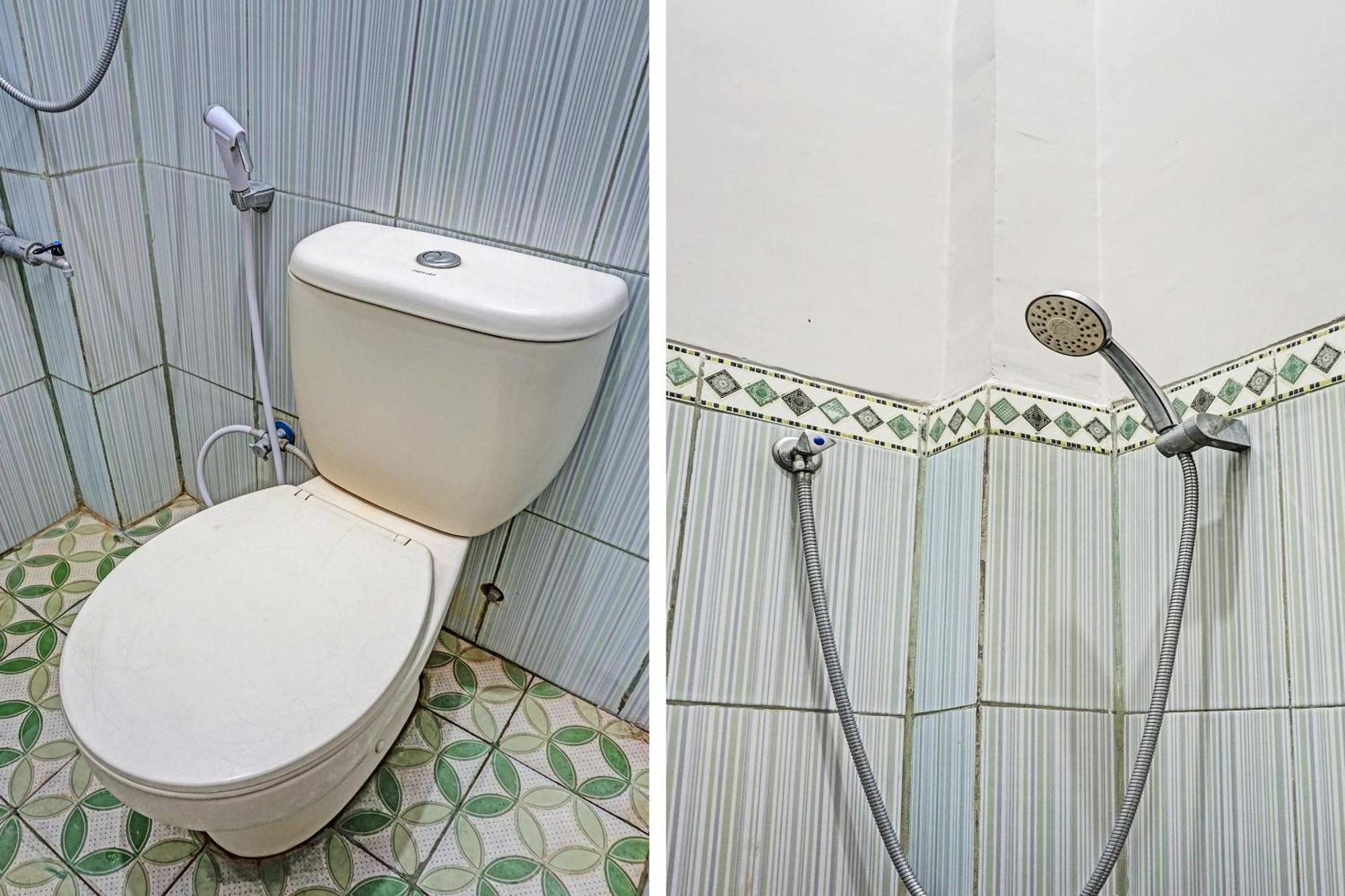 Oyo 91599 Penginapan Mutiara Madiun Extérieur photo